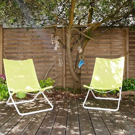 Casa vacanze 21 Rue Des Pins 33990 Hourtin